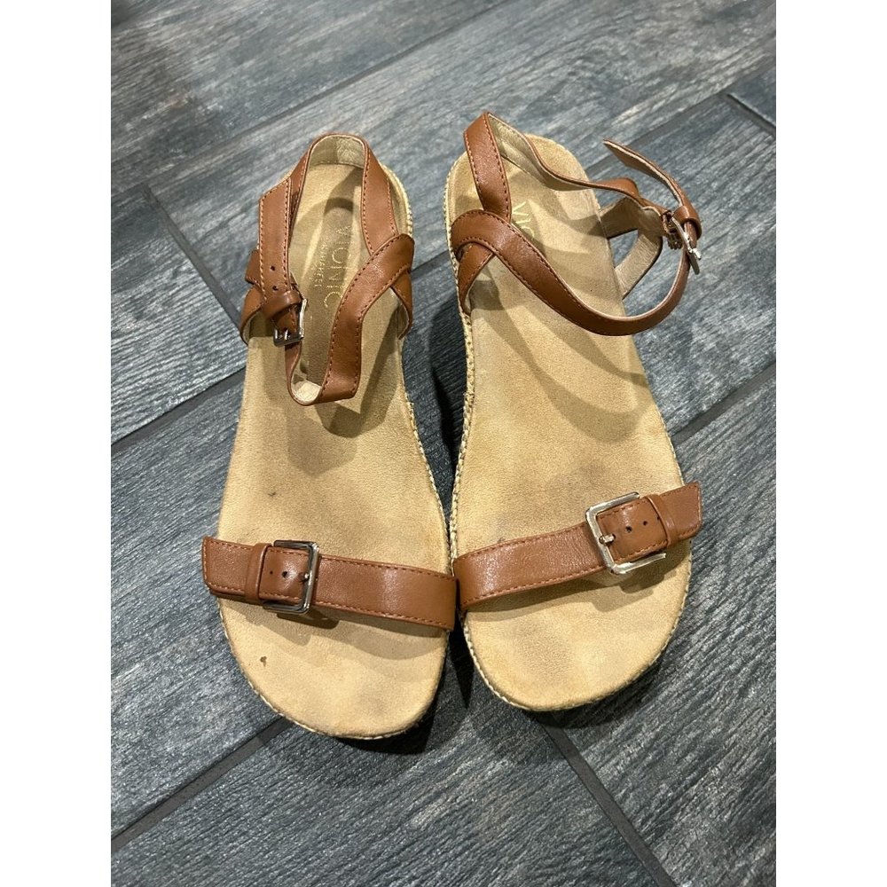 GENTLY USED VIONIC ESPADRILLES